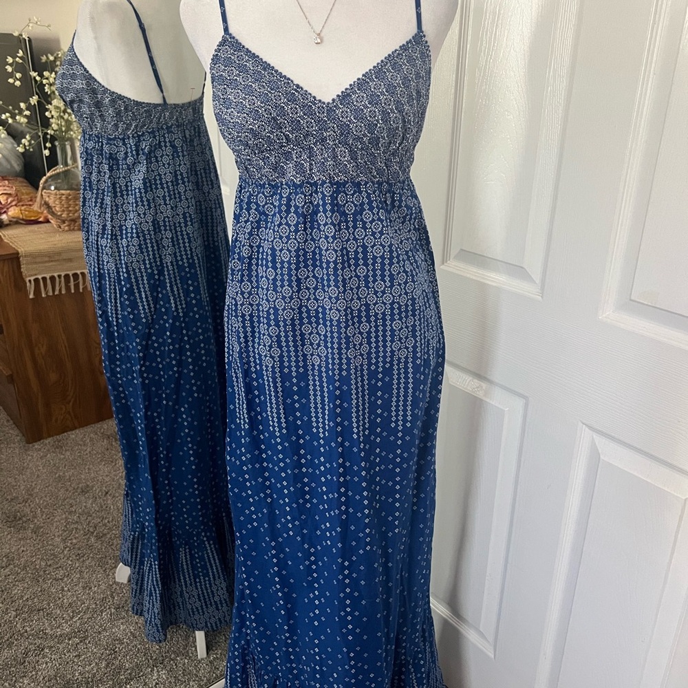 NWOT American Eagle Royal Blue Printed Maxi Dress Size 6 - Picture 2 of 8
